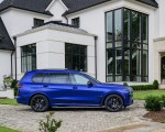 2023 BMW X7 M60i xDrive (Color: Frozen Marina Bay Blue; US-Spec) Side Wallpapers 150x120