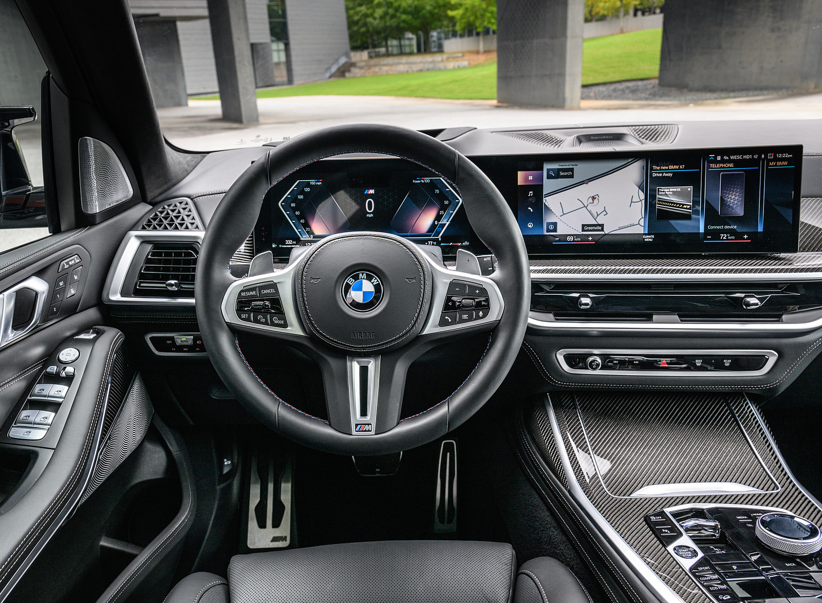 2023 BMW X7 M60i xDrive (Color: Mineral White; US-Spec) Interior Cockpit Wallpapers #133 of 254
