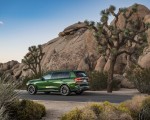 2023 BMW X7 M60i xDrive (Color: Verde Ermes; US-Spec) Rear Three-Quarter Wallpapers 150x120