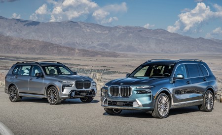2023 BMW X7 Wallpapers  450x275 (235)