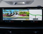 2023 BMW X7 xDrive 40i (Color: Blue Ridge Mountain; US-Spec) Central Console Wallpapers 150x120