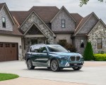 2023 BMW X7 xDrive 40i (Color: Blue Ridge Mountain; US-Spec) Front Three-Quarter Wallpapers 150x120 (36)
