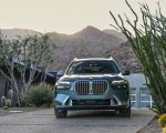 2023 BMW X7 xDrive 40i (Color: Blue Ridge Mountain; US-Spec) Front Wallpapers 150x120 (51)