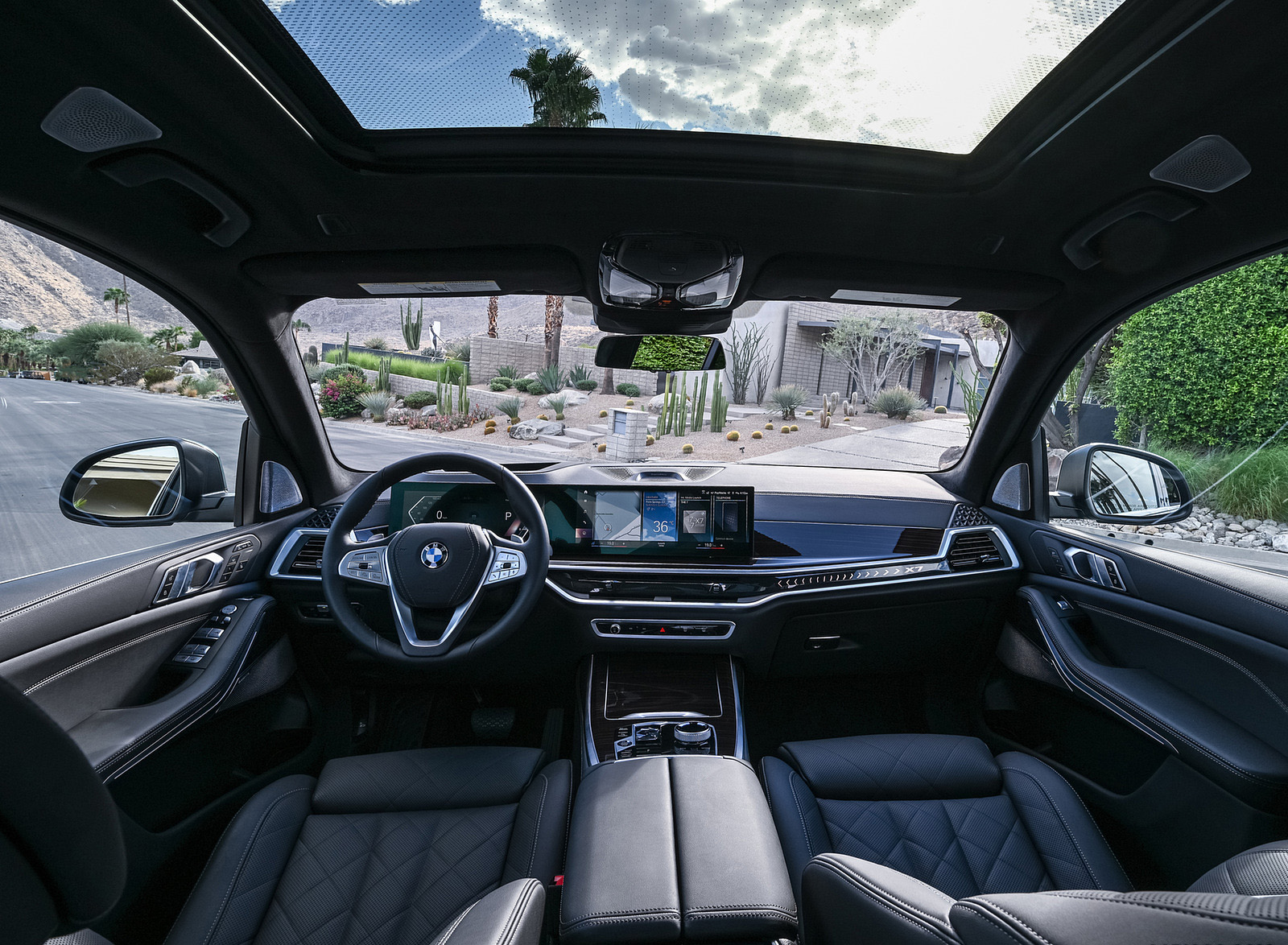 2023 BMW X7 xDrive 40i (Color: Blue Ridge Mountain; US-Spec) Interior Cockpit Wallpapers #64 of 239