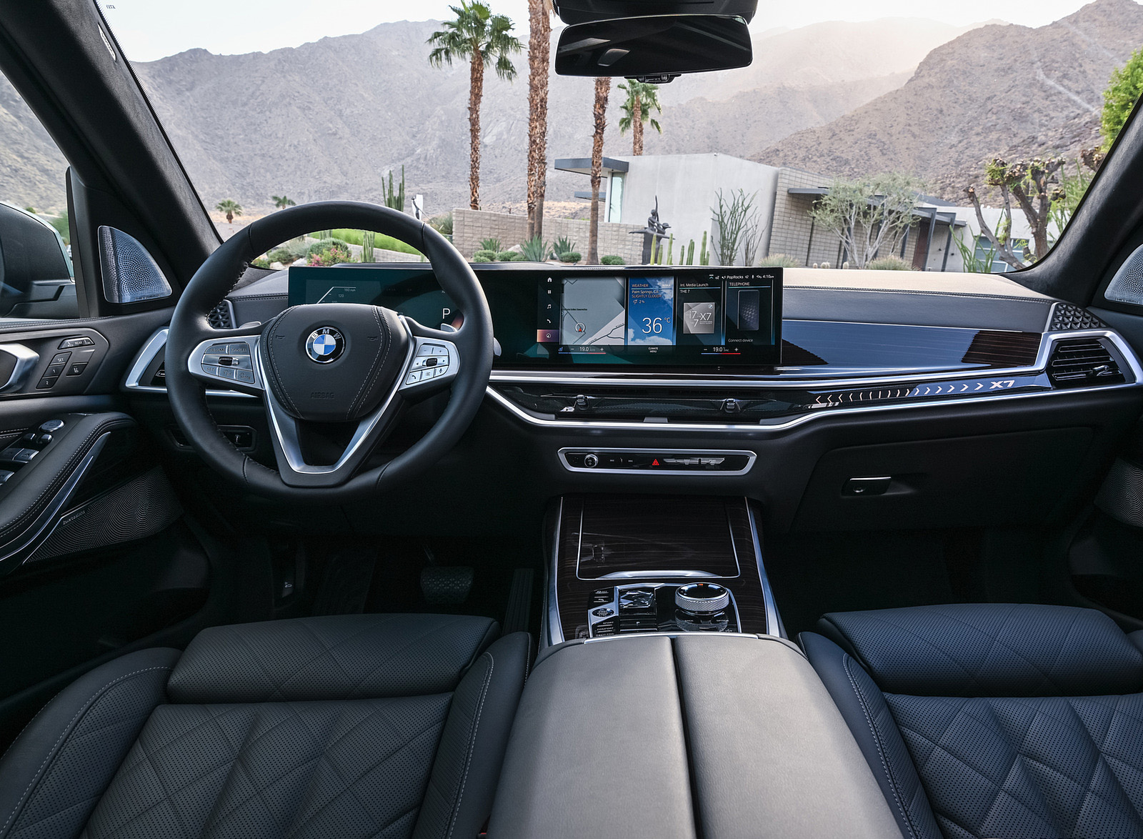 2023 BMW X7 xDrive 40i (Color: Blue Ridge Mountain; US-Spec) Interior Cockpit Wallpapers #77 of 239