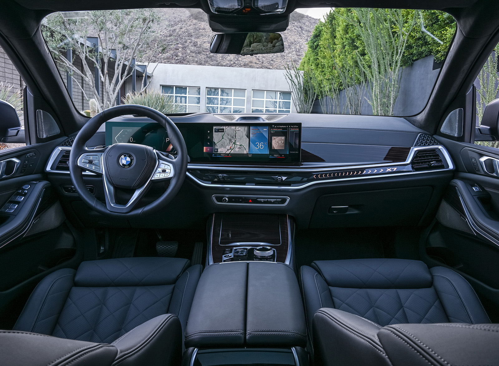 2023 BMW X7 xDrive 40i (Color: Blue Ridge Mountain; US-Spec) Interior Cockpit Wallpapers #65 of 239