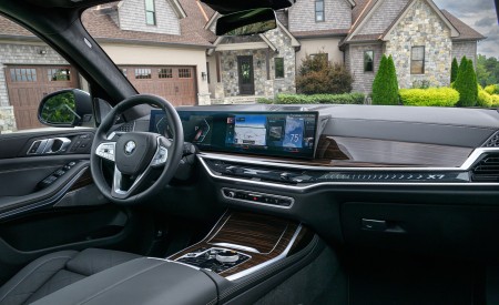 2023 BMW X7 xDrive 40i (Color: Blue Ridge Mountain; US-Spec) Interior Wallpapers 450x275 (73)