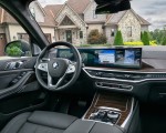 2023 BMW X7 xDrive 40i (Color: Blue Ridge Mountain; US-Spec) Interior Wallpapers 150x120