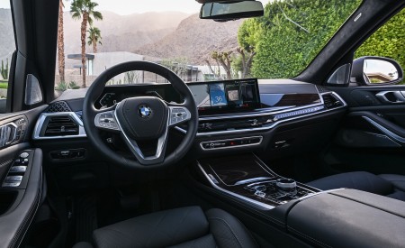 2023 BMW X7 xDrive 40i (Color: Blue Ridge Mountain; US-Spec) Interior Wallpapers 450x275 (75)