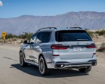 2023 BMW X7 xDrive 40i (Color: Brooklyn Grey; US-Spec) Rear Three-Quarter Wallpapers 150x120