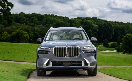 2023 BMW X7 xDrive 40i (Color: Sparkling Copper Grey; US-Spec) Front Wallpapers 450x275 (178)