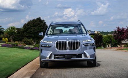2023 BMW X7 xDrive 40i (Color: Sparkling Copper Grey; US-Spec) Front Wallpapers 450x275 (114)