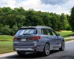 2023 BMW X7 xDrive 40i (Color: Sparkling Copper Grey; US-Spec) Rear Three-Quarter Wallpapers 150x120