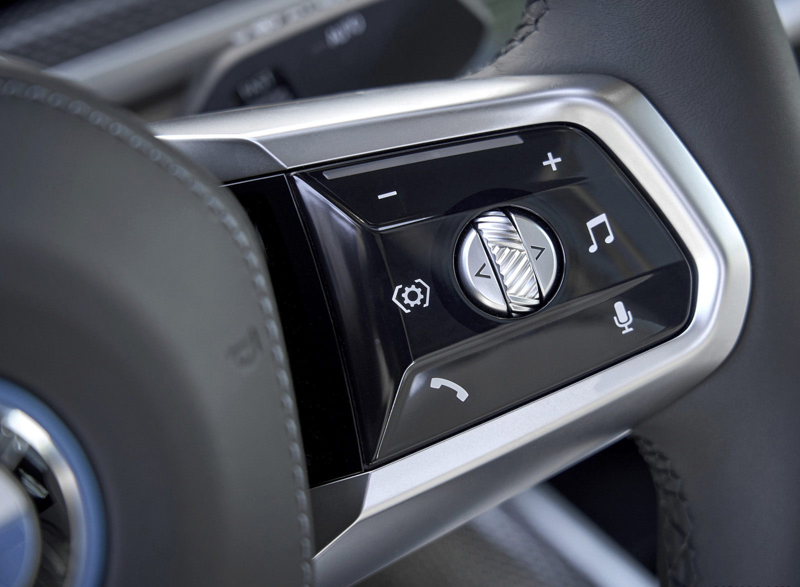 2023 BMW i7 xDrive60 (Color: Frozen Deep Grey; US-Spec) Interior Steering Wheel Wallpapers #52 of 155