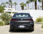 2023 BMW i7 xDrive60 (Color: Frozen Deep Grey; US-Spec) Rear Wallpapers 150x120 (42)