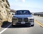 2023 BMW i7 xDrive60 (Color: Oxid Grey Metallic; US-Spec) Front Wallpapers 150x120 (72)