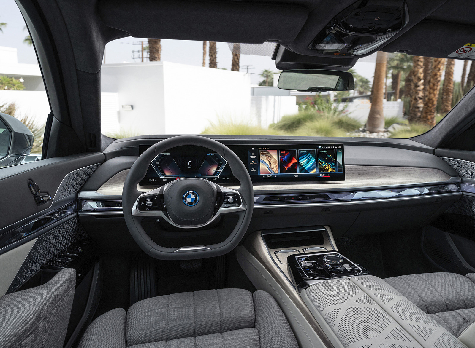 2023 BMW i7 xDrive60 (Color: Oxid Grey Metallic; US-Spec) Interior Cockpit Wallpapers #141 of 155