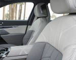 2023 BMW i7 xDrive60 (Color: Oxid Grey Metallic; US-Spec) Interior Front Seats Wallpapers 150x120