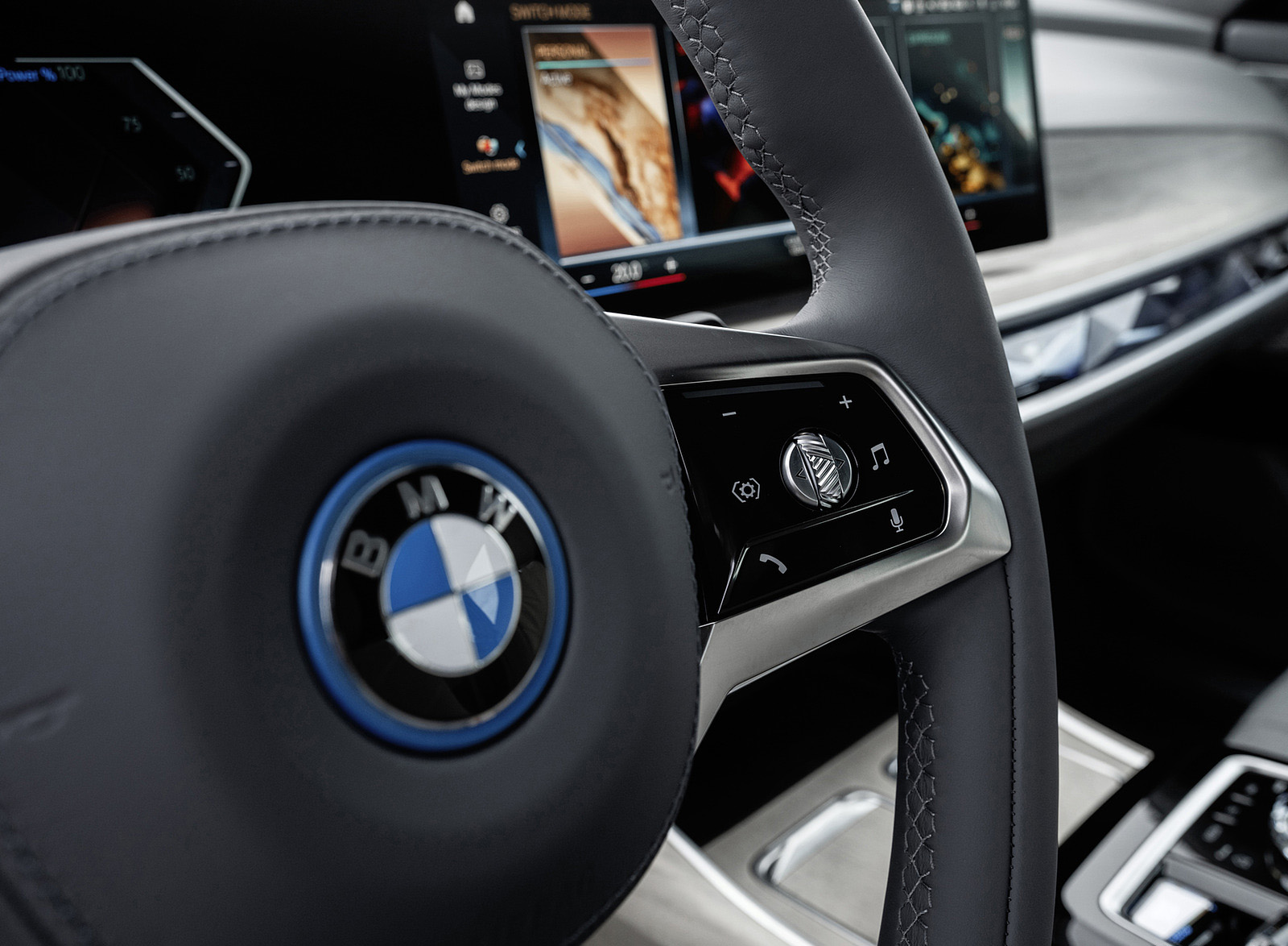 2023 BMW i7 xDrive60 (Color: Oxid Grey Metallic; US-Spec) Interior Steering Wheel Wallpapers #143 of 155