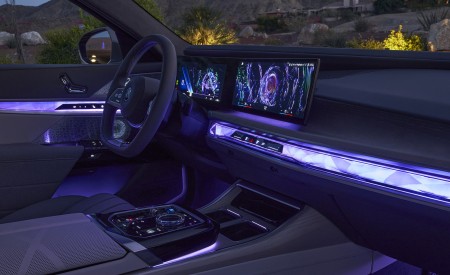 2023 BMW i7 xDrive60 (Color: Oxid Grey Metallic; US-Spec) Interior Wallpapers 450x275 (135)