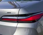2023 BMW i7 xDrive60 (Color: Oxid Grey Metallic; US-Spec) Tail Light Wallpapers 150x120