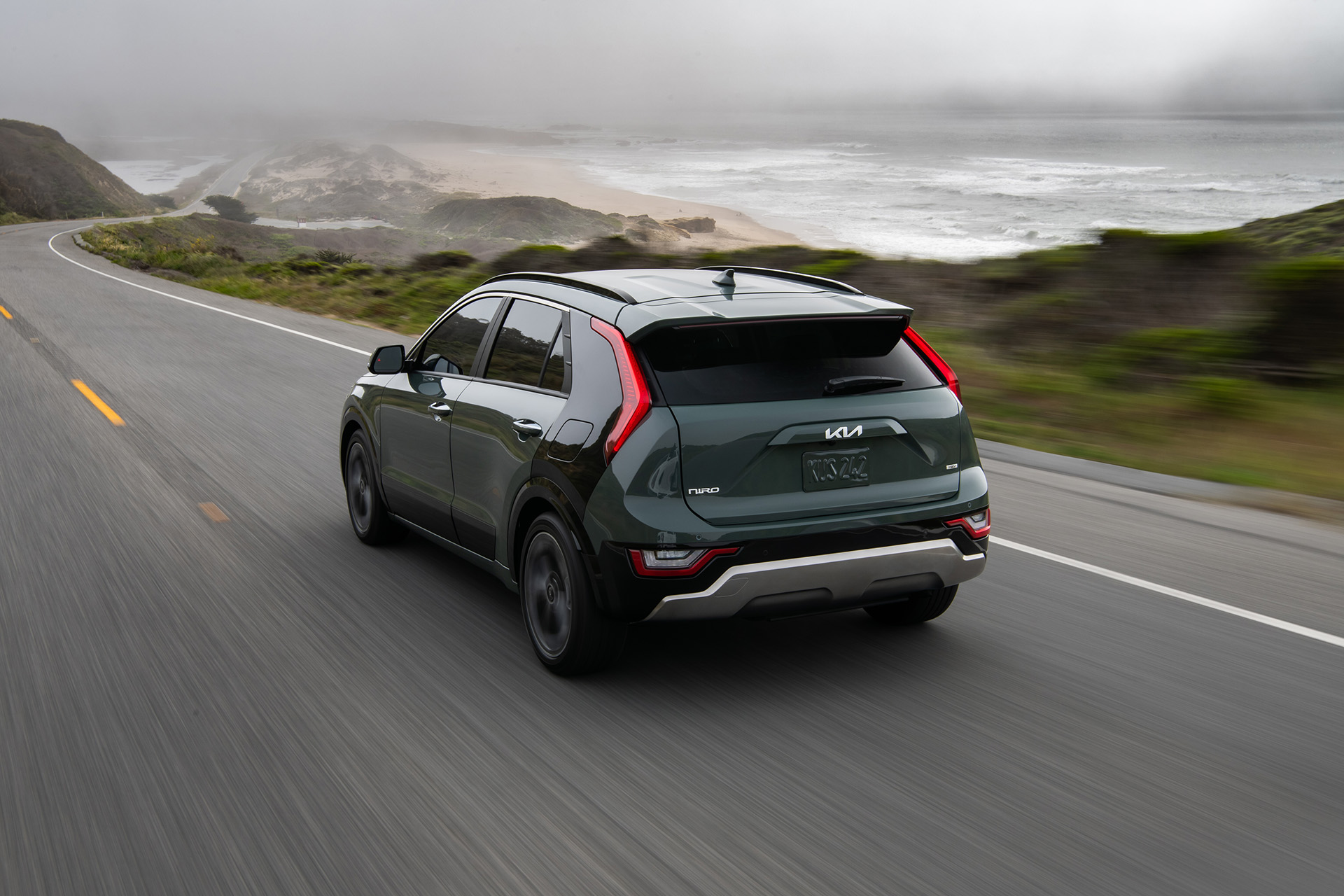 2023 Kia Niro HEV (US-Spec) Rear Three-Quarter Wallpapers #3 of 27