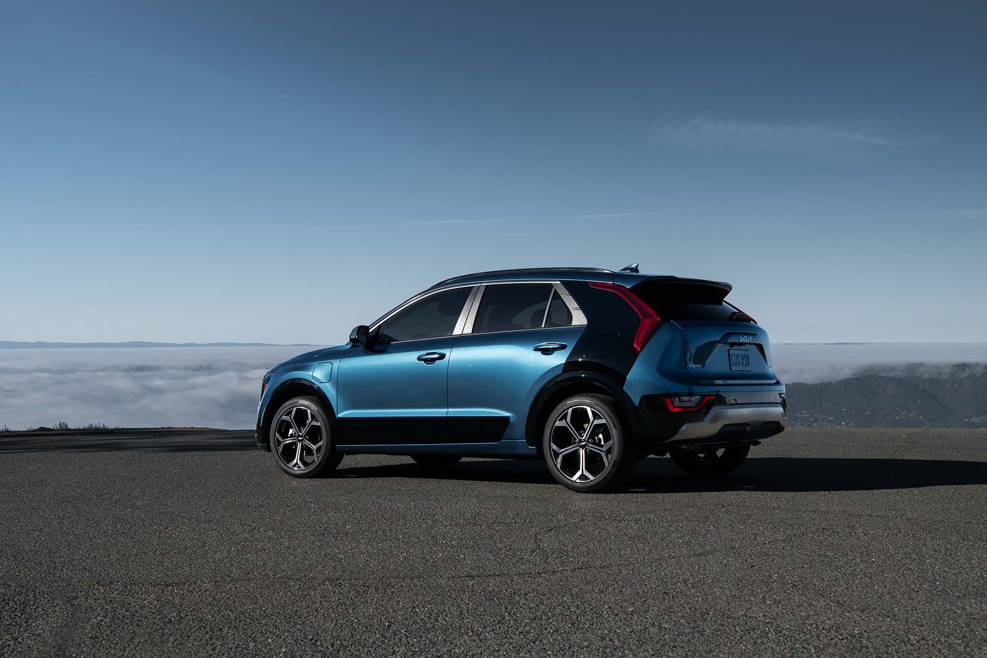 2023 Kia Niro PHEV (US-Spec) Rear Three-Quarter Wallpapers #8 of 37