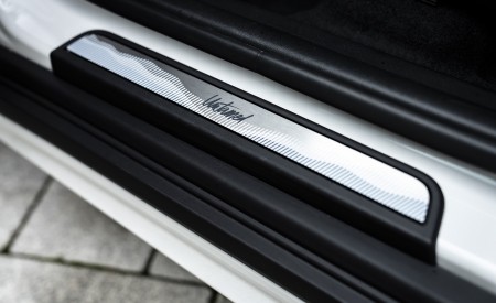 2023 Mini Cooper SE Countryman ALL4 Untamed Edition Door Sill Wallpapers 450x275 (64)