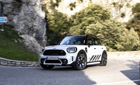 2023 Mini Cooper SE Countryman ALL4 Untamed Edition Wallpapers, Specs & HD Images
