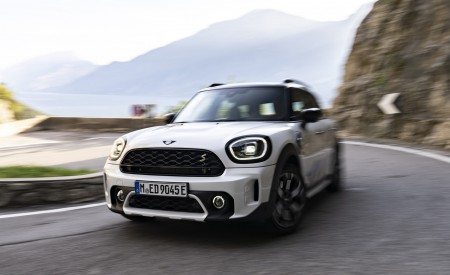 2023 Mini Cooper SE Countryman ALL4 Untamed Edition Front Wallpapers 450x275 (2)