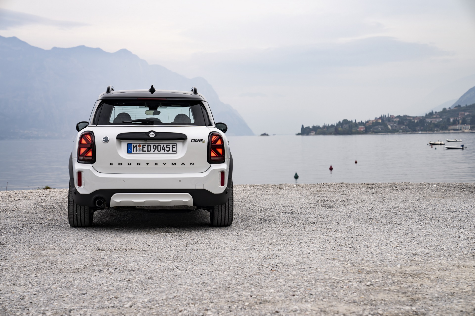 2023 Mini Cooper SE Countryman ALL4 Untamed Edition Rear Wallpapers #40 of 65