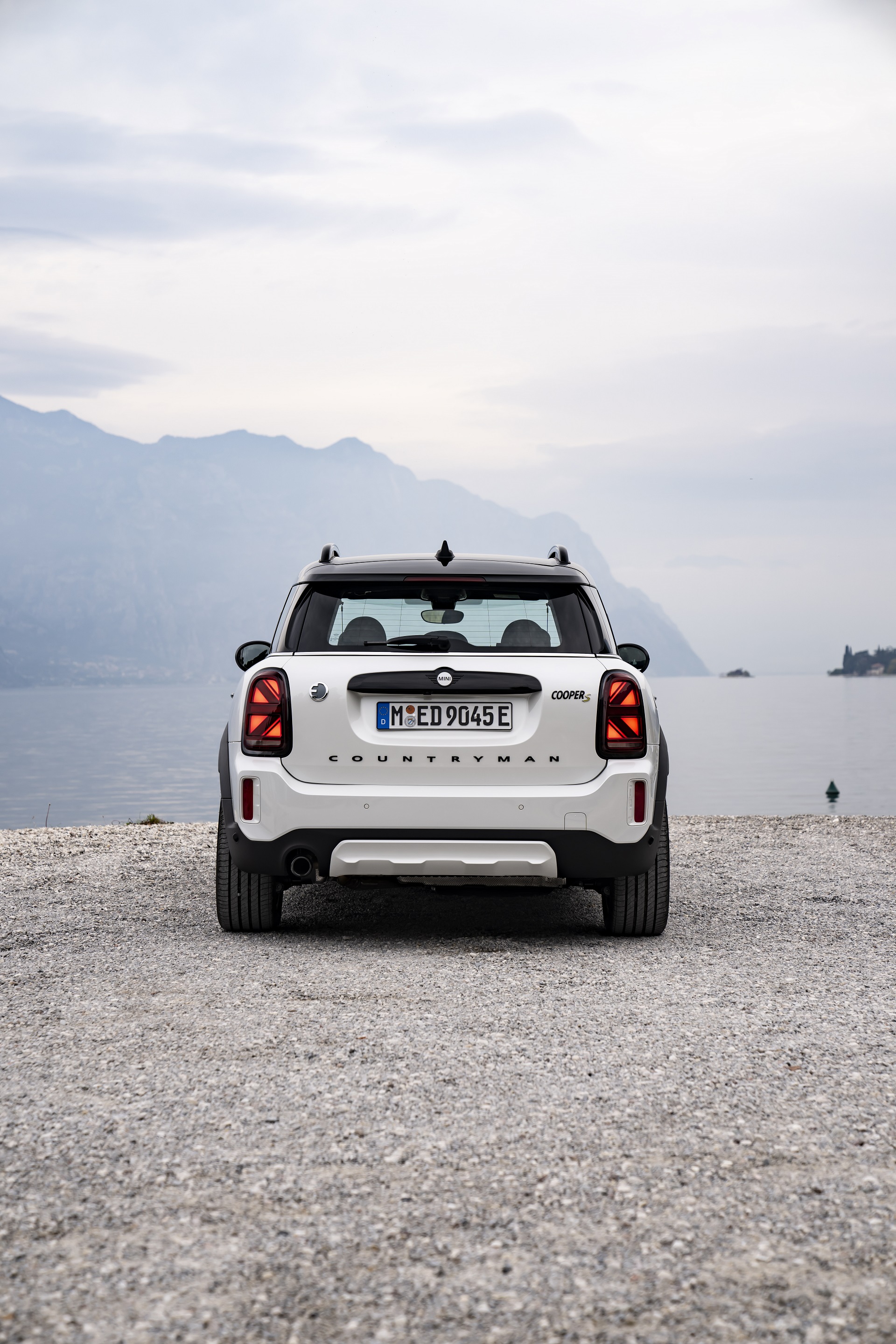 2023 Mini Cooper SE Countryman ALL4 Untamed Edition Rear Wallpapers #41 of 65