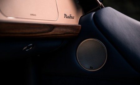 2023 Morgan Plus Four Interior Detail Wallpapers 450x275 (47)