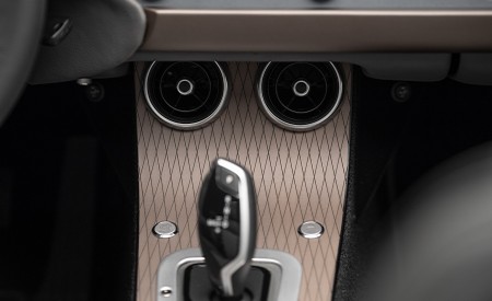 2023 Morgan Plus Four Interior Detail Wallpapers 450x275 (29)