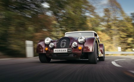 2023 Morgan Plus Six Front Wallpapers 450x275 (7)