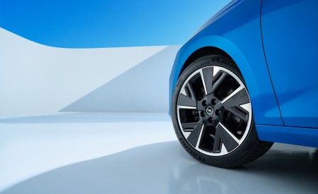 2023 Opel Astra Electric Wheel Wallpapers 450x275 (7)
