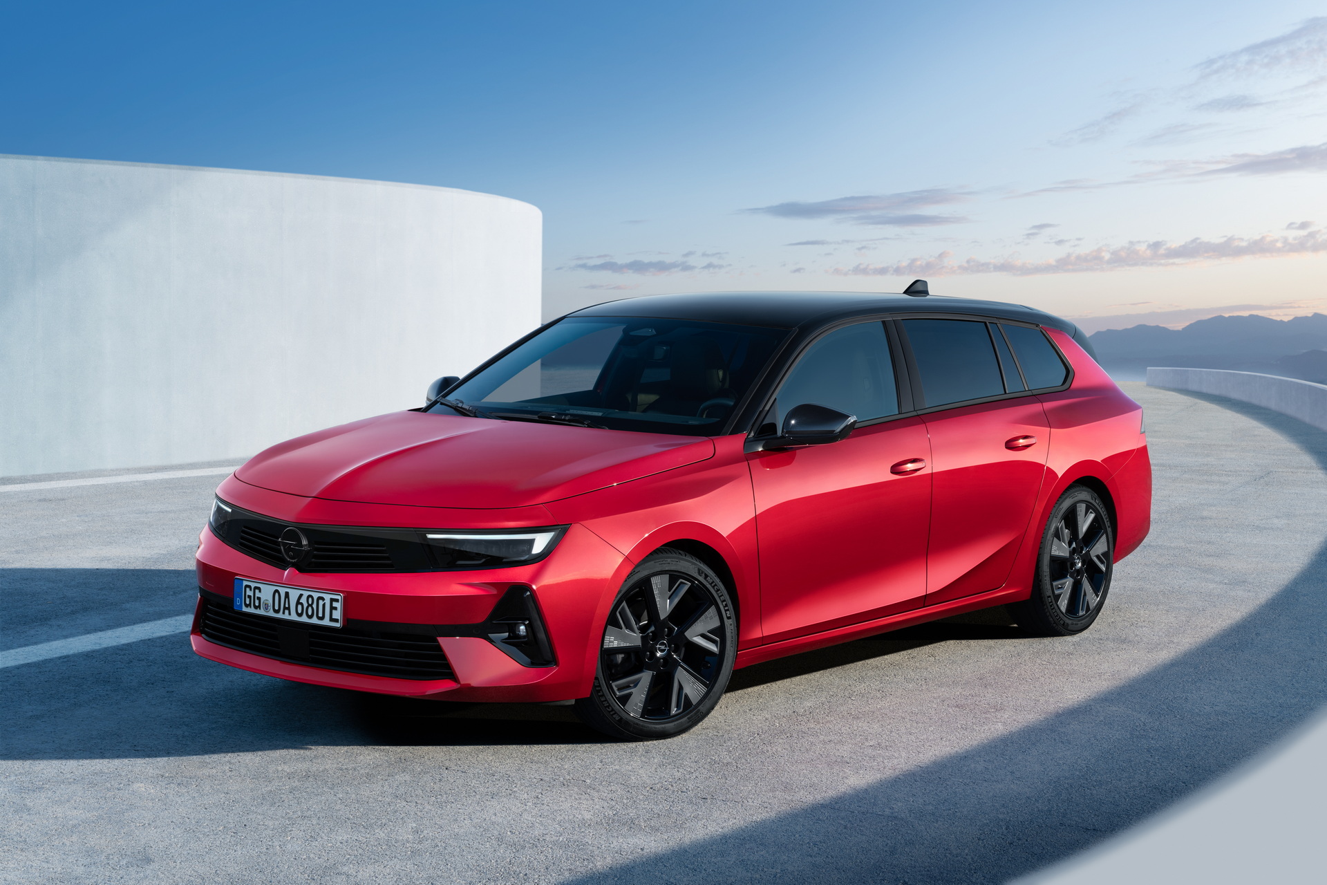 2023 Opel Astra Sports Tourer Electric Front Three-Quarter Wallpapers (3)