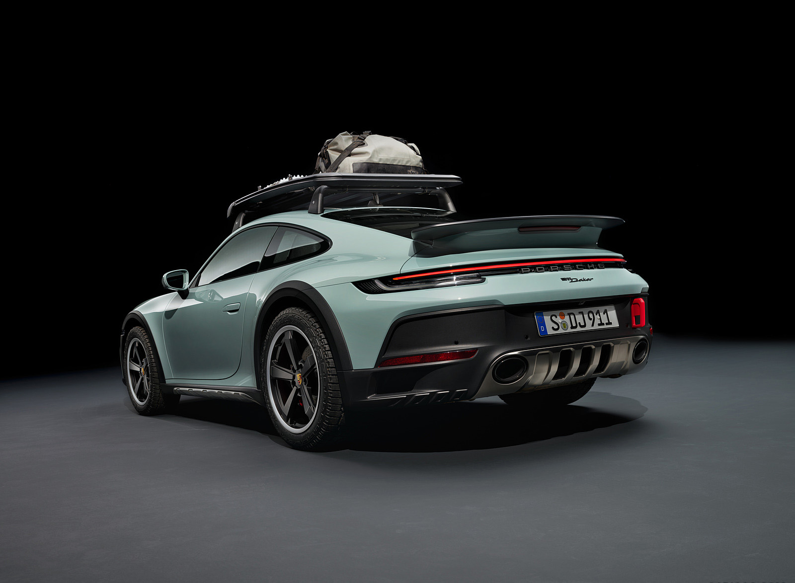 2023 Porsche 911 Dakar Rear Three-Quarter Wallpapers #20 of 26