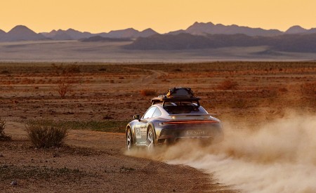2023 Porsche 911 Dakar Rear Three-Quarter Wallpapers 450x275 (4)