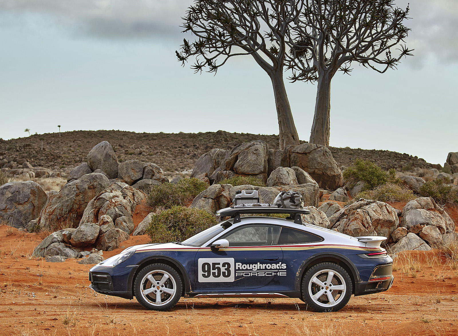 2023 Porsche 911 Dakar Side Wallpapers  (9)