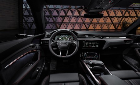2024 Audi Q8 e-tron quattro Interior Cockpit Wallpapers 450x275 (47)