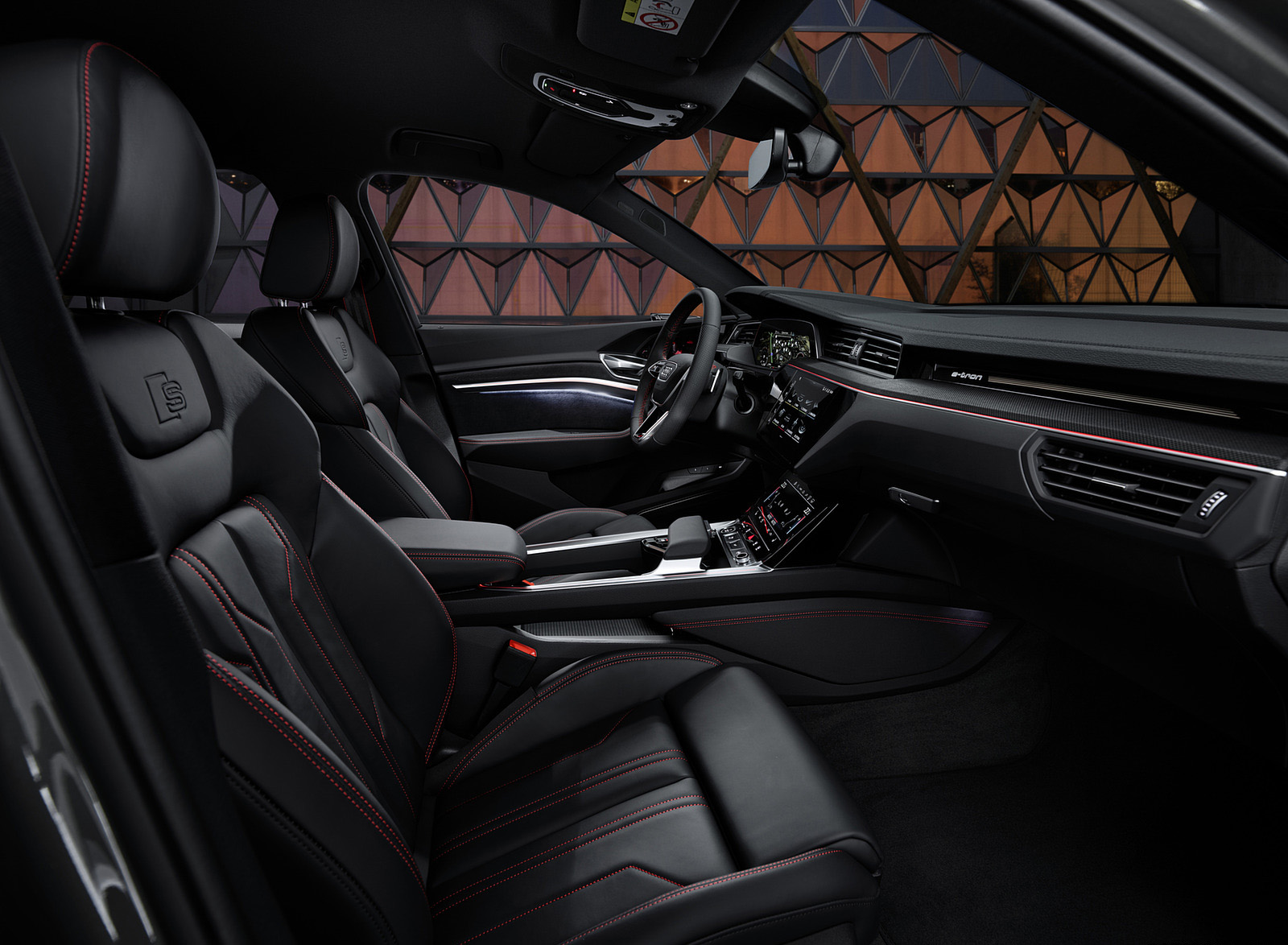 2024 Audi Q8 e-tron quattro Interior Front Seats Wallpapers #48 of 92