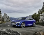 2024 Audi SQ8 Sportback e-tron quattro (Color: Ultra Blue Metallic) Front Three-Quarter Wallpapers 150x120 (17)