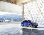 2024 Audi SQ8 Sportback e-tron quattro (Color: Ultra Blue Metallic) Front Three-Quarter Wallpapers 150x120