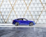 2024 Audi SQ8 Sportback e-tron quattro (Color: Ultra Blue Metallic) Side Wallpapers 150x120 (27)