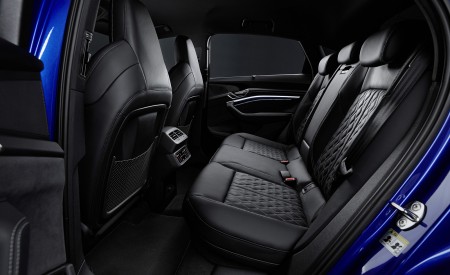 2024 Audi SQ8 Sportback e-tron quattro Interior Rear Seats Wallpapers 450x275 (54)