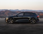 2024 Audi SQ8 e-tron quattro (Color: Mythos Black Metallic) Side Wallpapers 150x120 (22)