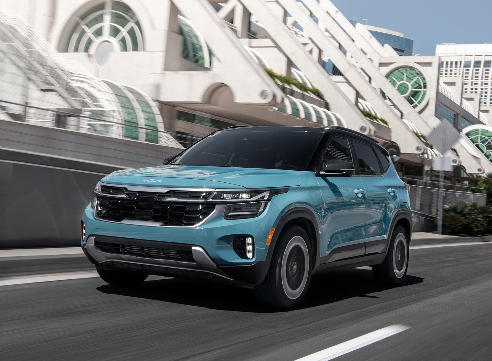 2024 Kia Seltos Front Three-Quarter Wallpapers (2)