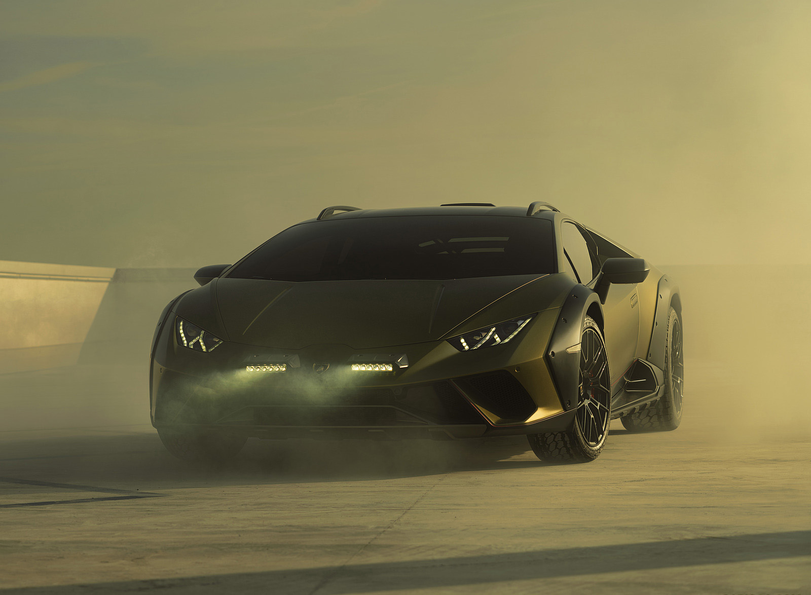 2024 Lamborghini Huracán Sterrato Front Wallpapers (1)