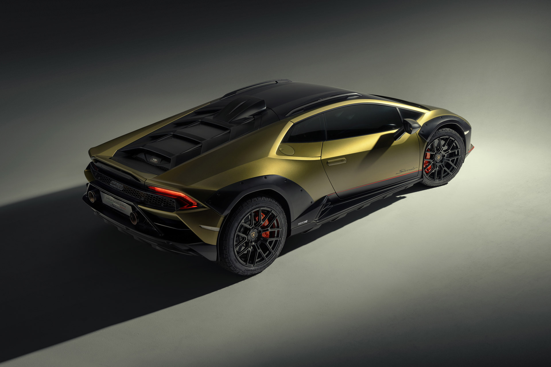 2024 Lamborghini Huracán Sterrato Rear Three-Quarter Wallpapers #41 of 45